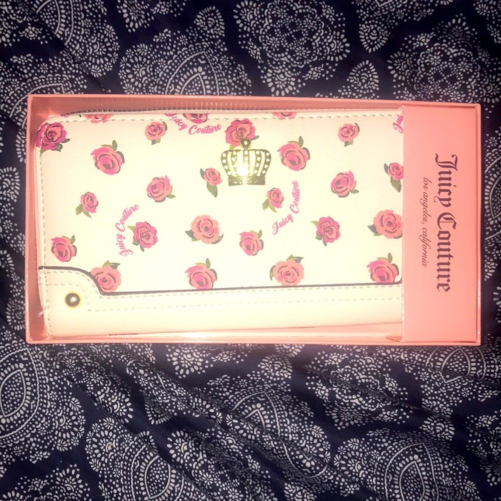 NEW Juicy Couture Wallet